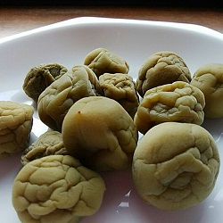 ふらっと寄り道サロン 夏バテ解消「梅シロップ&しそジュース」